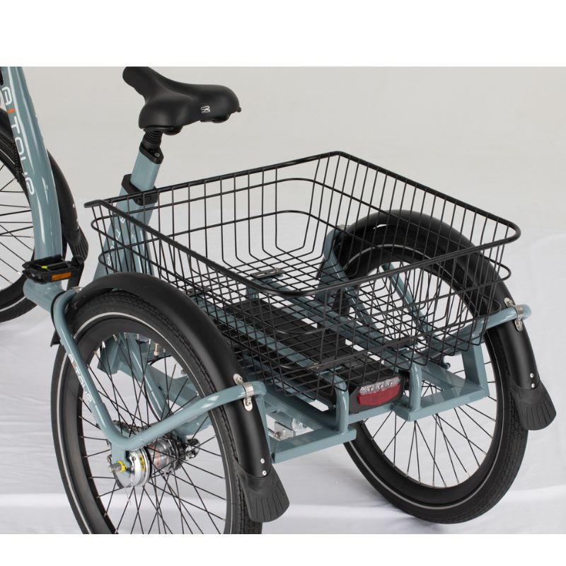 Airtour Trike Middle showing rear basket